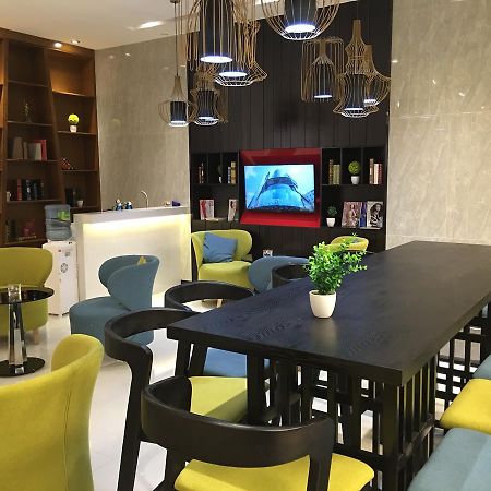 Echarm Hotel Guangzhou Kecun Metro Station Buitenkant foto
