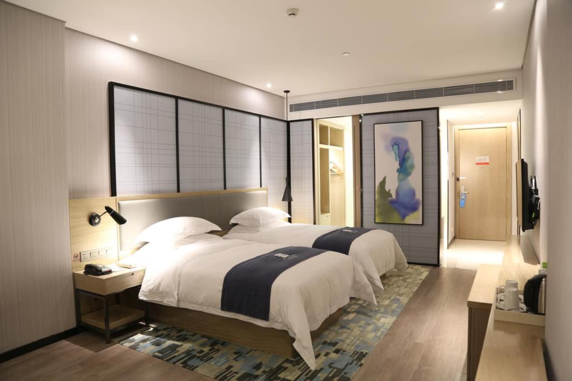 Echarm Hotel Guangzhou Kecun Metro Station Buitenkant foto
