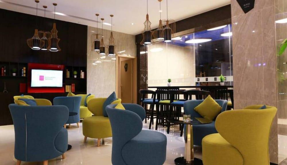 Echarm Hotel Guangzhou Kecun Metro Station Buitenkant foto